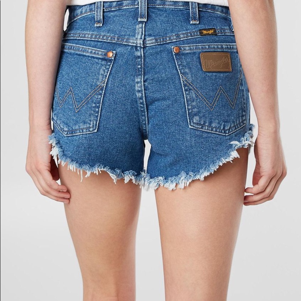 Wrangler Reworked Cut Off Shorts
